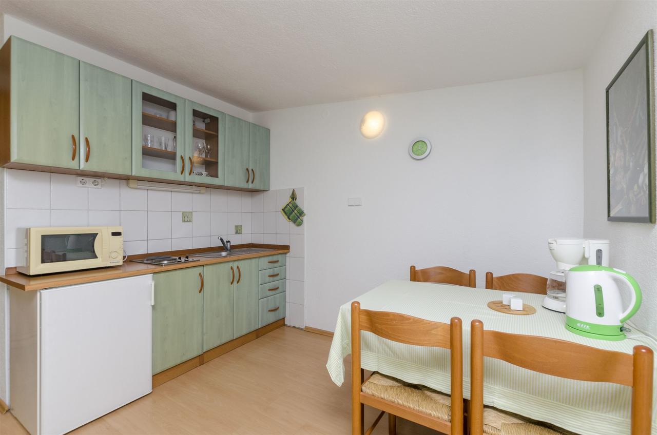 Apartments Marija Ражань Экстерьер фото